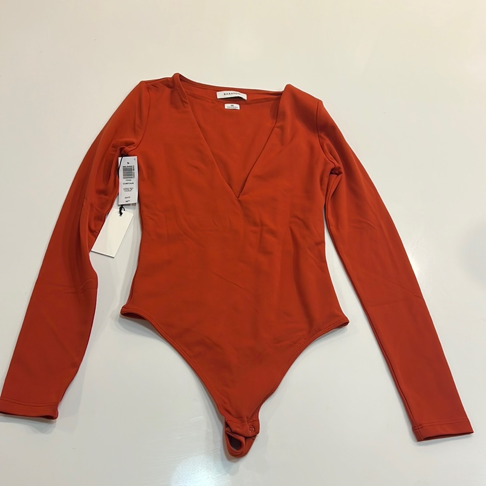 Aritzia plunge neck body suit! Brand new with tags